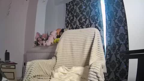 Nancy online show from 11-20-25, 06:35