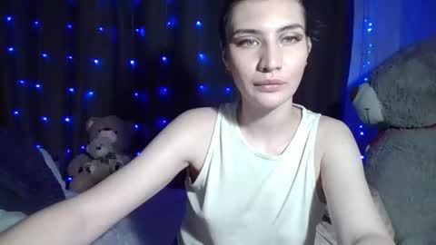 Snapshot of nancy_luna chatting on 09-28-25, 02:39 Nancy online show from 09-28-25, 02:39