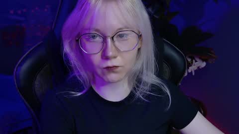 nancymartinez online show from 12-16-24, 05:17
