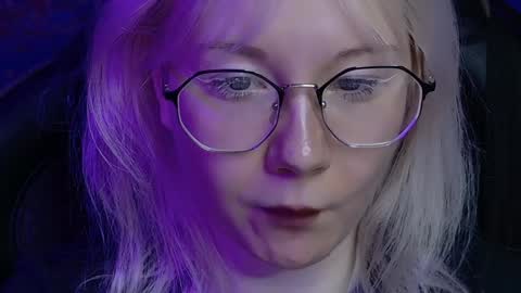 nancymartinez online show from 12-16-24, 02:27