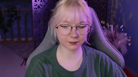 nancymartinez online show from 12-17-24, 05:07