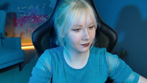 nancymartinez online show from 12-20-24, 07:17