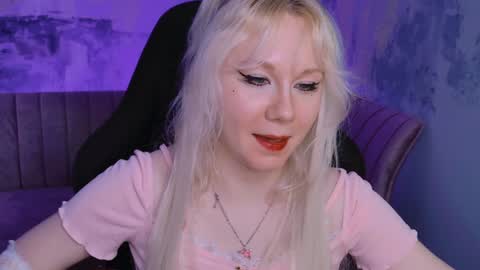 nancymartinez online show from 02-01-25, 07:13