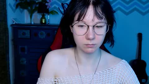 nancymartinez online show from 09-10-25, 05:07