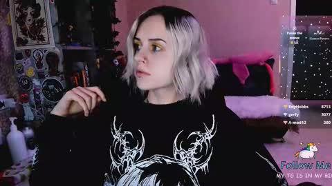 Monday-Friday 12-4 AM and 6-9 AM New York time online show from 01-11-26, 08:14