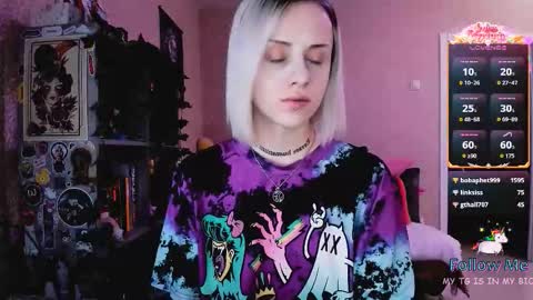 Monday-Friday 12-4 AM and 6-9 AM New York time online show from 01-16-26, 09:41