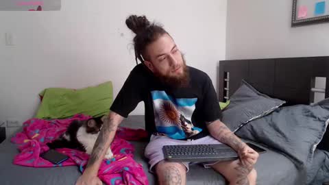 Snapshot of nanna_and_balder2 chatting on 02-21-25, 08:16 nanna_and_balder2 online show from 02-21-25, 08:16