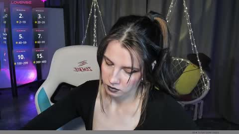 Snapshot of nansycharm chatting on 12-12-24, 10:56 NansyCharm online show from 12-12-24, 10:56