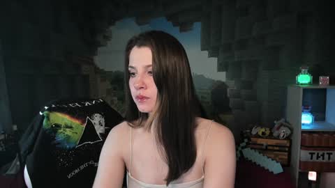 Snapshot of nansycharm chatting on 01-27-25, 08:18 NansyCharm online show from 01-27-25, 08:18