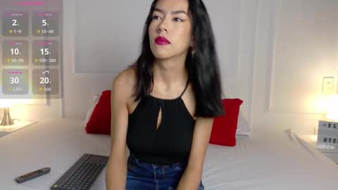 nany_model25 online show from 11-27-25, 09:50