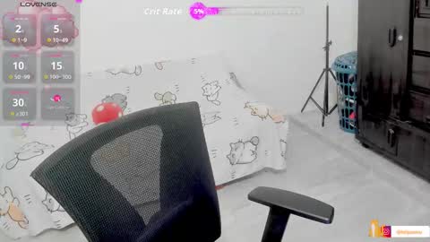  Naoko  online show from 10-24-25, 10:50