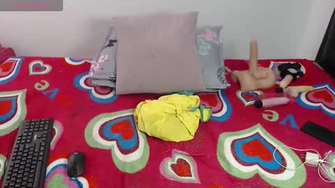 naomi_browmn online show from 09-29-25, 01:05