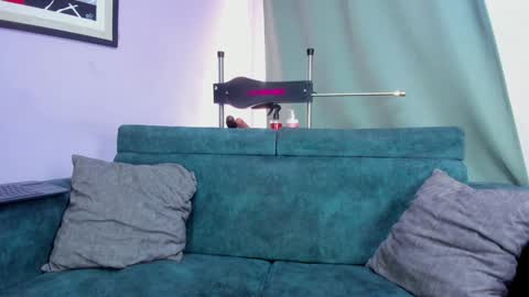 Nahomi Jones online show from 01-09-25, 08:11