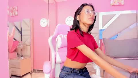 naomi_sara online show from 09-12-25, 07:36