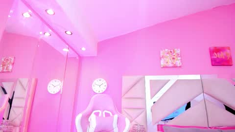 naomi_sara online show from 09-16-25, 07:26