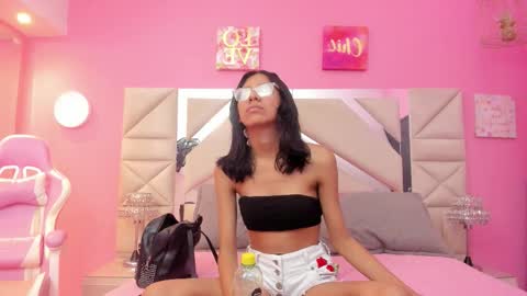 naomi_sara online show from 09-23-25, 07:28