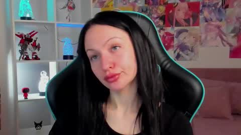 Naomi online show from 02-25-26, 06:01