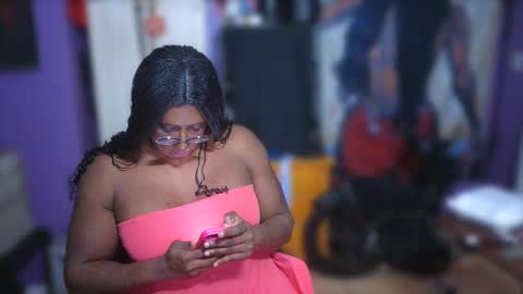 Naomi online show from 10-16-25, 06:25