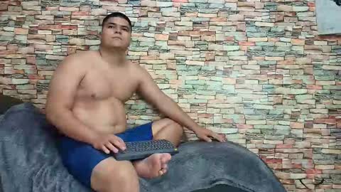 Naomi Campbel online show from 02-08-26, 02:09