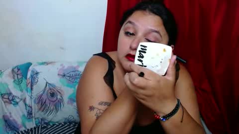 naomiquiin online show from 10-13-25, 04:01