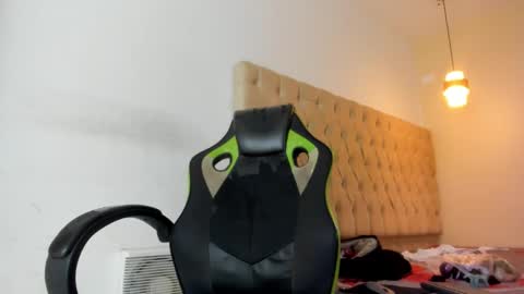 naomis_35 online show from 12-13-25, 08:04