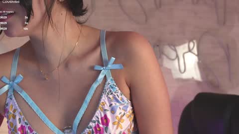 Naomi online show from 12-21-24, 06:44