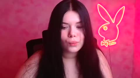 Naomi online show from 11-18-25, 12:31