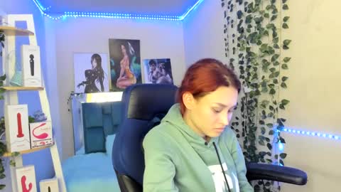 naomy online show from 02-04-25, 01:45