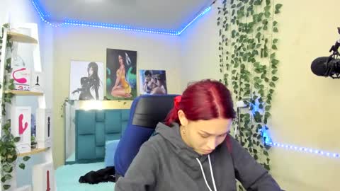 naomy online show from 02-16-25, 07:27