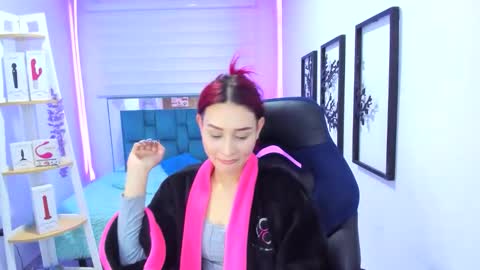 naomy online show from 09-30-25, 11:54