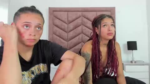 NaomyAndDany online show from 01-21-25, 11:24