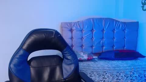 Nao online show from 11-03-25, 12:39