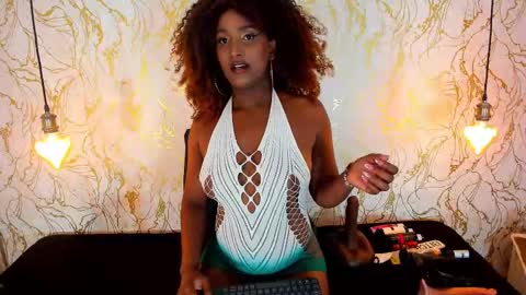 Naomy online show from 10-02-25, 08:49