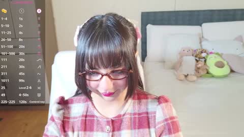 Snapshot of naree_masaki chatting on 12-23-24, 10:53 Naree online show from 12-23-24, 10:53