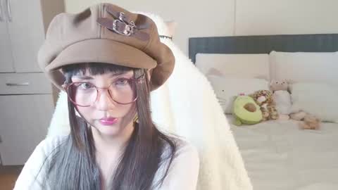 Snapshot of naree_masaki chatting on 02-22-25, 03:58 Naree online show from 02-22-25, 03:58