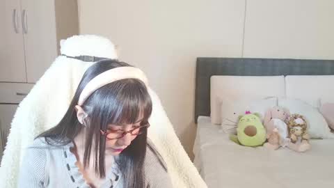 Snapshot of naree_masaki chatting on 03-10-25, 10:04 Naree online show from 03-10-25, 10:04