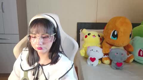 Naree online show from 11-13-25, 11:31