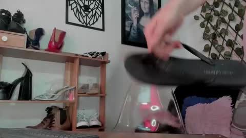 Nasha online show from 12-16-25, 05:51