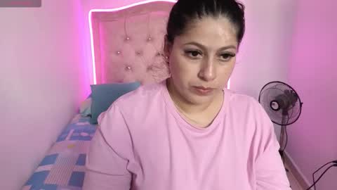 Nasly batista  online show from 10-26-25, 09:31