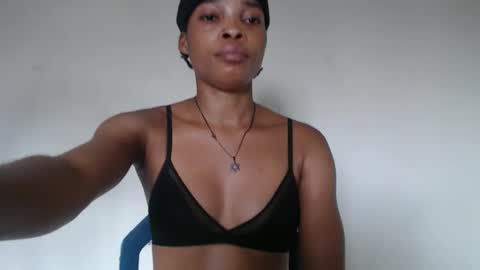 Snapshot of nastie_cumlover chatting on 11-08-25, 10:04 bella online show from 11-08-25, 10:04