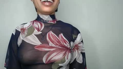 Snapshot of nastie_cumlover chatting on 11-27-25, 07:16 bella online show from 11-27-25, 07:16