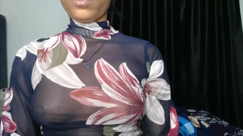 Snapshot of nastie_cumlover chatting on 12-14-25, 11:20 bella online show from 12-14-25, 11:20