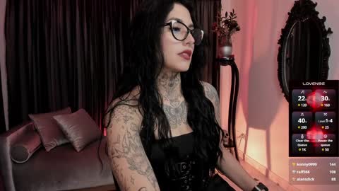 Snapshot of nasty_alice1 chatting on 12-26-24, 03:38 Goddess Alice online show from 12-26-24, 03:38
