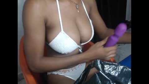 Snapshot of nasty_luna0 chatting on 01-06-25, 04:36 nasty_luna0 online show from 01-06-25, 04:36