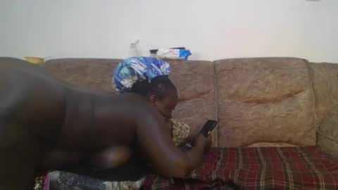 nastyessy1 online show from 09-27-25, 07:46