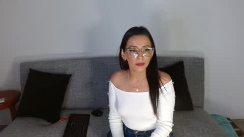 nathalia online show from 01-12-25, 02:35