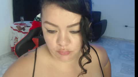 Nata Ramirez online show from 12-19-24, 08:02