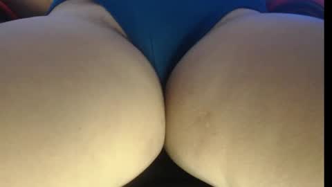 Nata Ramirez online show from 12-27-24, 08:02