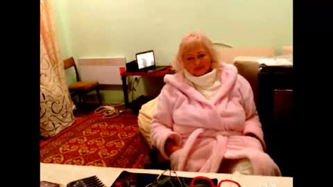 natali online show from 12-21-25, 01:40