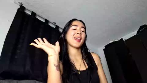 Snapshot of natalia54_ chatting on 11-30-25, 01:20 NATI online show from 11-30-25, 01:20